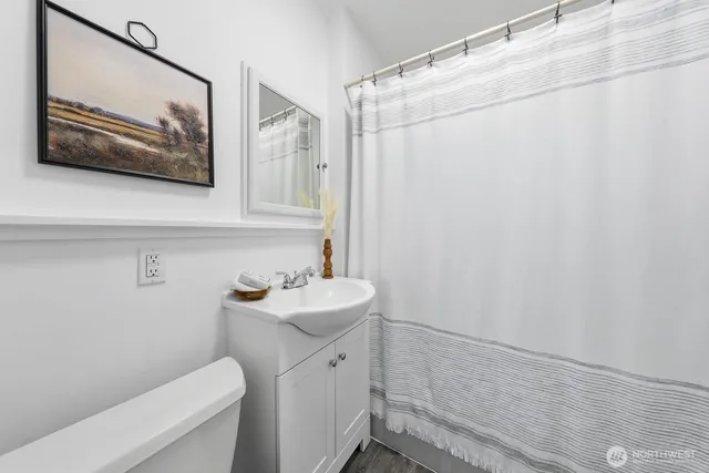 $648,000 | 833 Northwest 52nd Street, Seattle, WA 98107