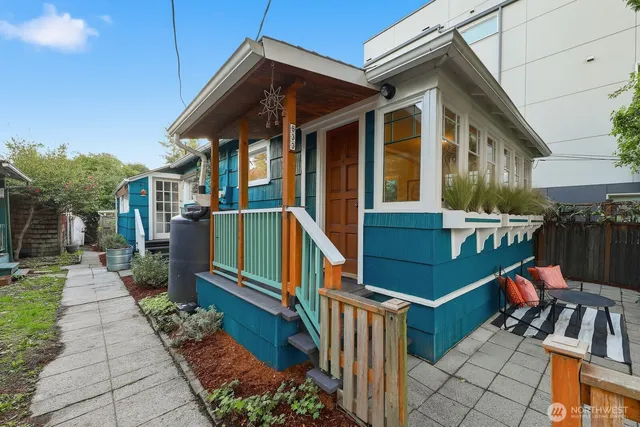 $648,000 | 833 Northwest 52nd Street, Seattle, WA 98107