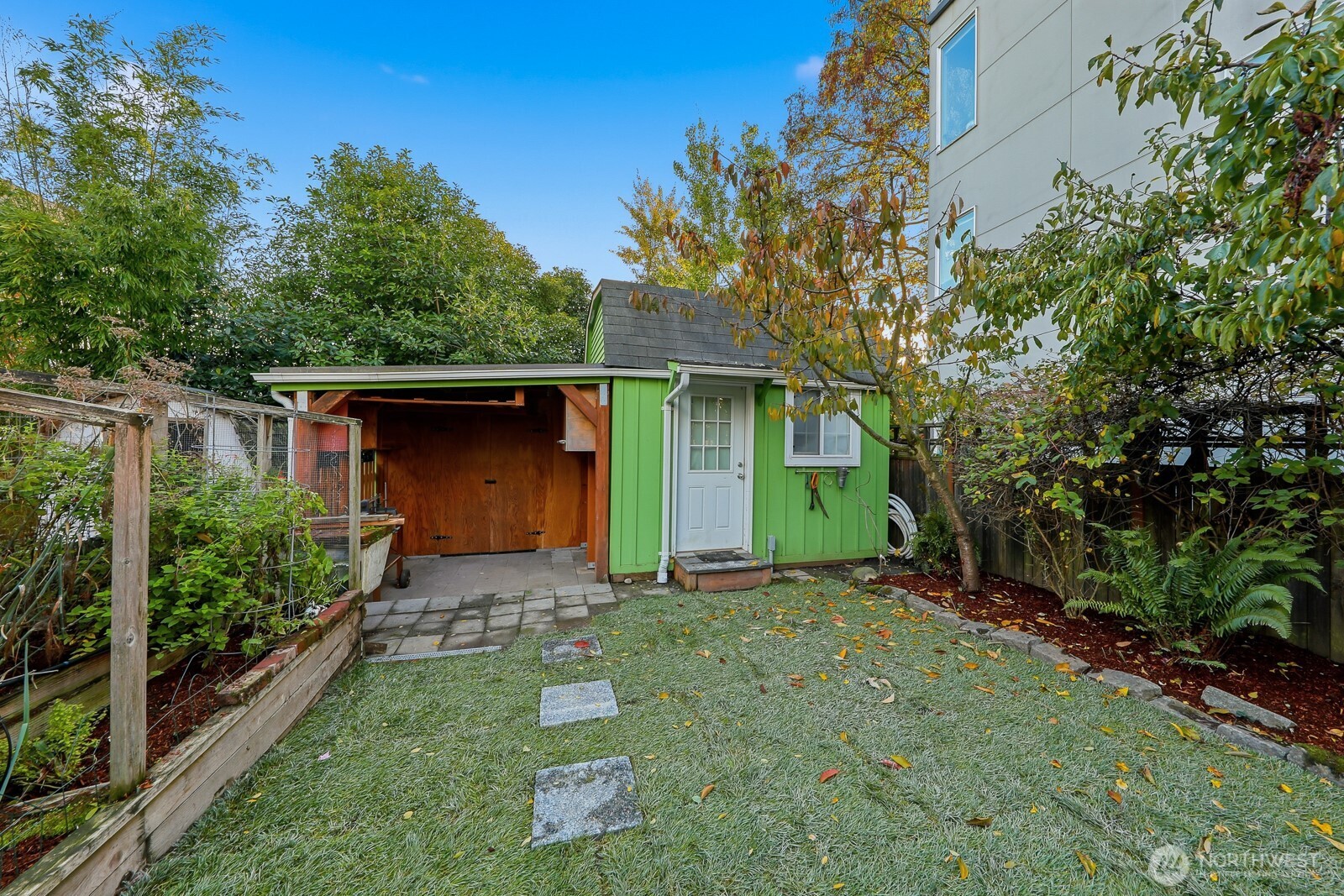 833 Northwest 52nd Street Seattle, WA 98107 - Photo 26 of 35