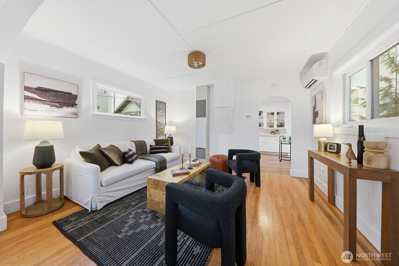 833 Northwest 52nd Street Seattle, WA 98107 - Photo 3 of 35