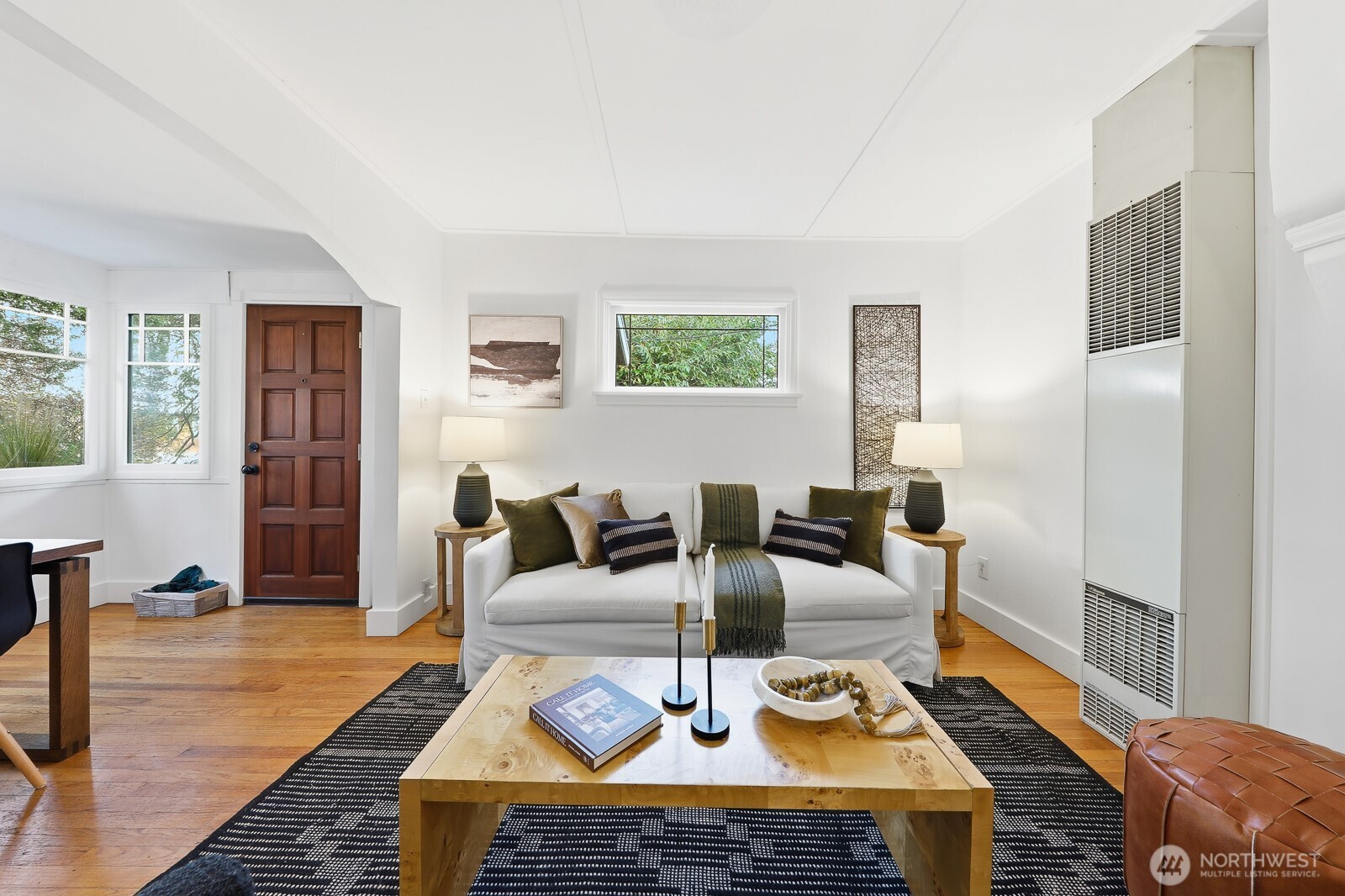 833 Northwest 52nd Street Seattle, WA 98107 - Photo 5 of 35