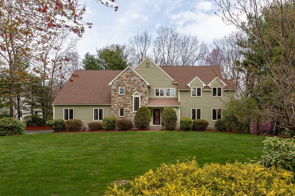 10 Nicholas Road Hopkinton, MA 01748 - Photo 1 of 37 Gallery Image 1