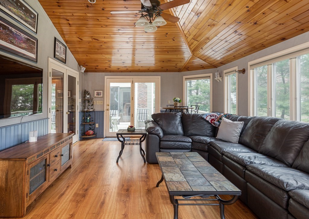 10 Nicholas Road Hopkinton, MA 01748 - Photo 17 of 37 Gallery Image 17