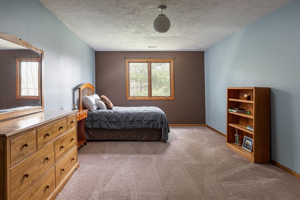 10 Nicholas Road Hopkinton, MA 01748 - Photo 30 of 37 Gallery Image 30