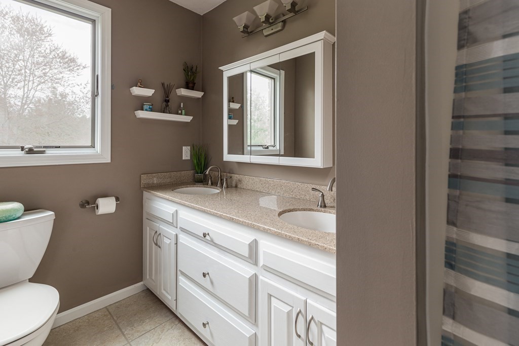 10 Nicholas Road Hopkinton, MA 01748 - Photo 32 of 37 Gallery Image 32