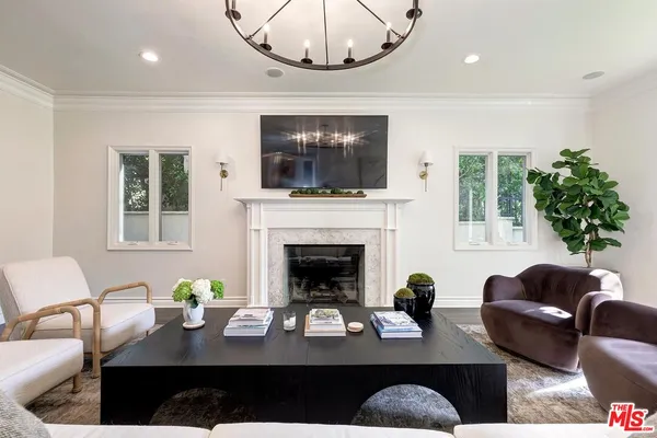 $16,500 | 1154 North Wetherly Drive, Los Angeles, CA 90069