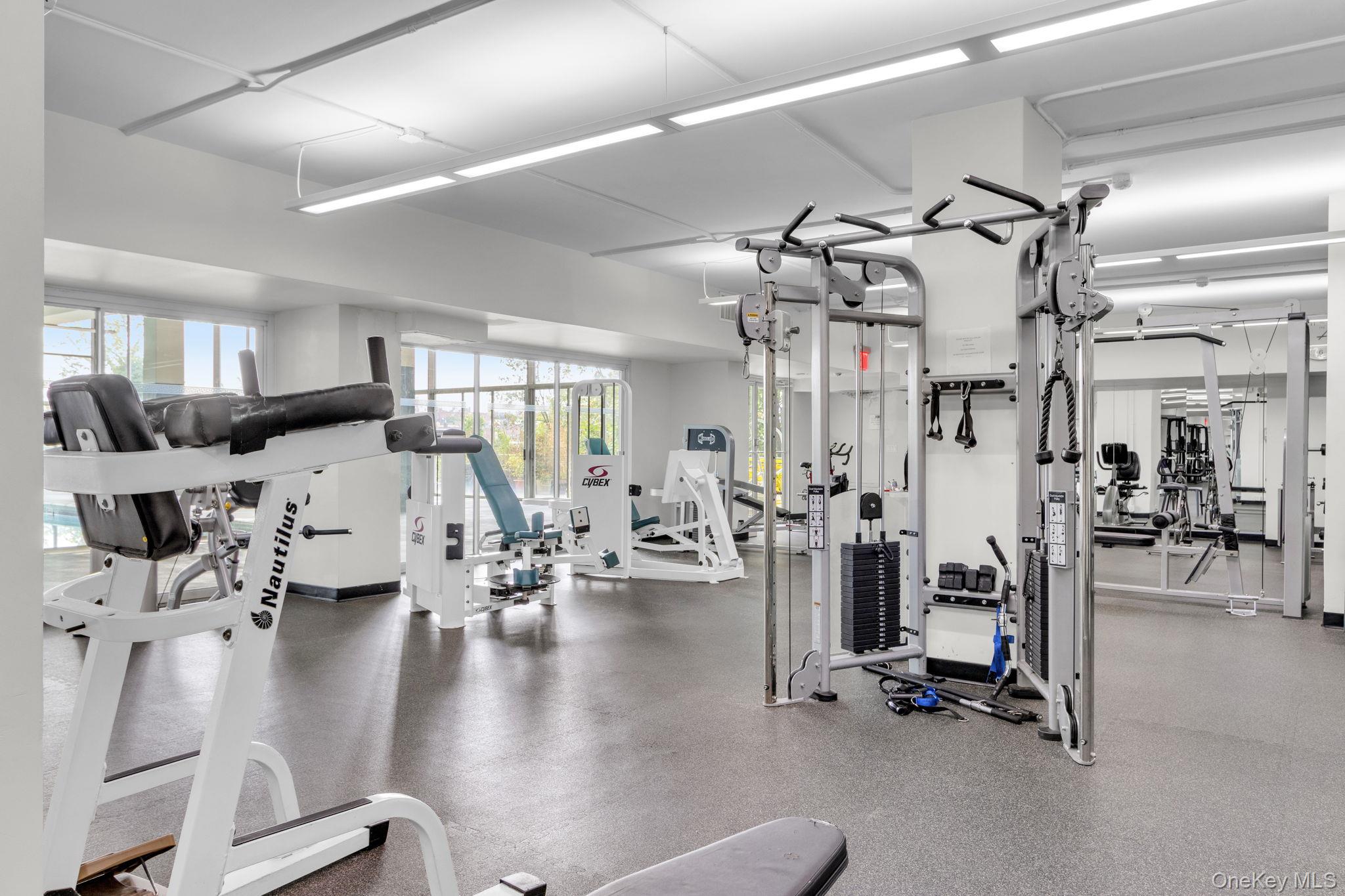 2500 Johnson Avenue, Unit 15P Bronx, NY 10463 - Photo 44 of 50 a view of a room with gym equipment
