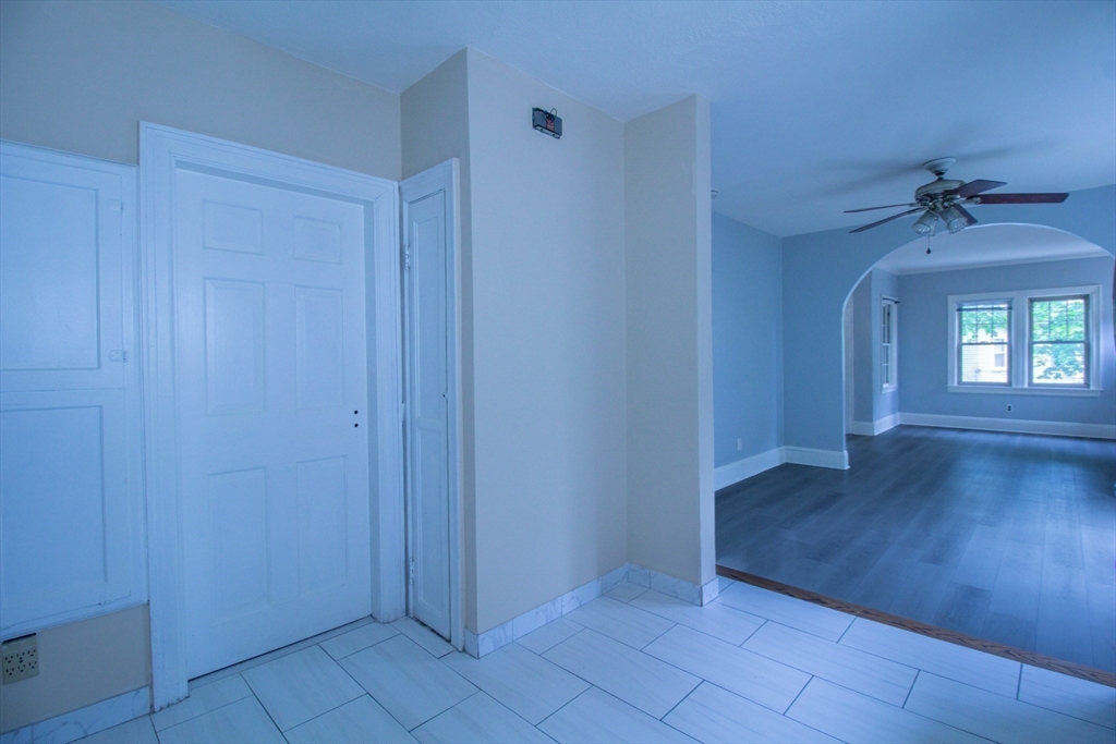 56 Raddin Grove Avenue Lynn, MA 01905 - Photo 17 of 33