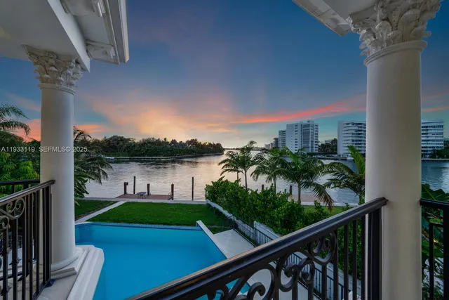 $16,149,000 | 919 92nd Street, Surfside, FL 33154