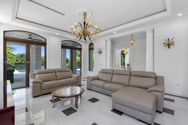 $16,149,000 | 919 92nd Street, Surfside, FL 33154