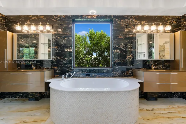 $16,149,000 | 919 92nd Street, Surfside, FL 33154