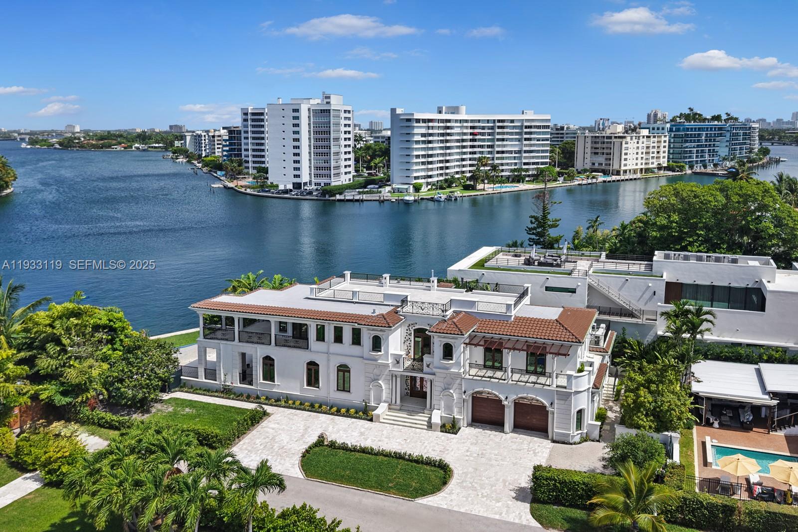 919 92nd Street Surfside, FL 33154 - Photo 7 of 40