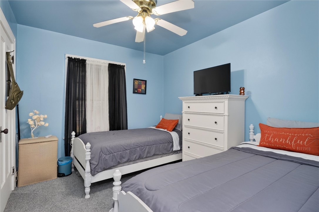 14 Burlington Avenue Rochester, NY 14619 - Photo 19 of 42