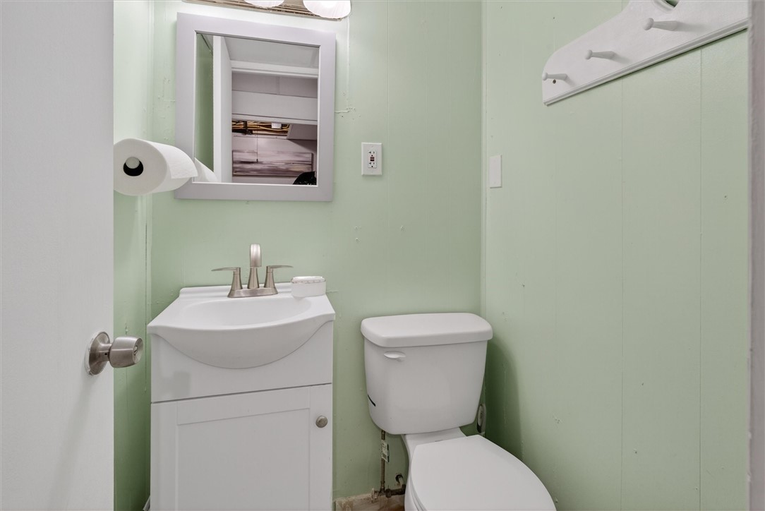 14 Burlington Avenue Rochester, NY 14619 - Photo 27 of 42