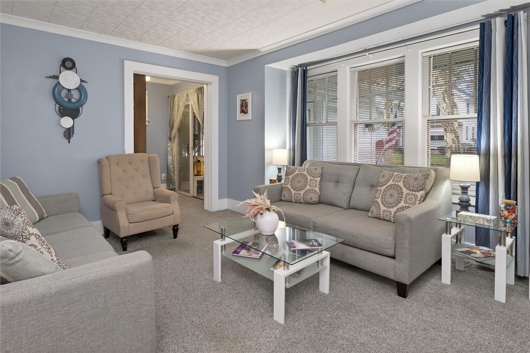 14 Burlington Avenue Rochester, NY 14619 - Photo 6 of 42