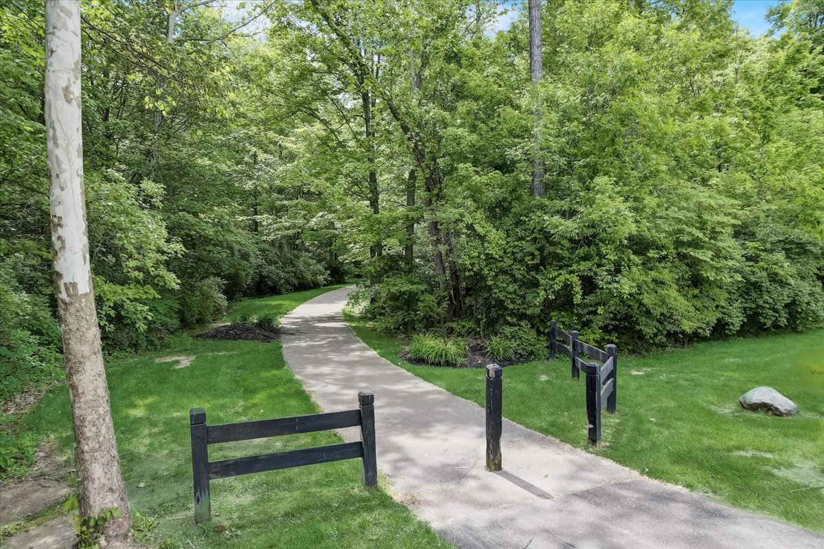 4746 Hampton Lane Avon, IN 46123 - Photo 53 of 59