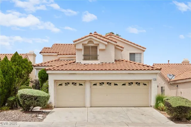 $2,040 | 7704 Rockfield Drive, Las Vegas, NV 89128