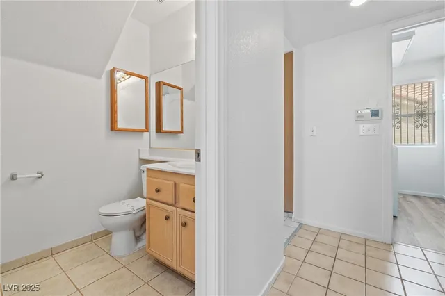 $2,040 | 7704 Rockfield Drive, Las Vegas, NV 89128