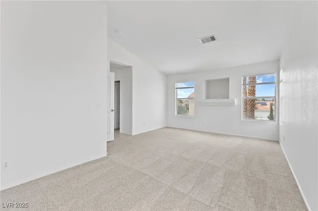 $2,040 | 7704 Rockfield Drive, Las Vegas, NV 89128