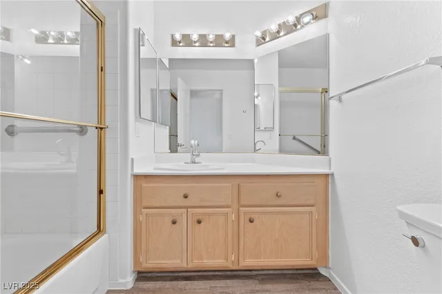 $2,040 | 7704 Rockfield Drive, Las Vegas, NV 89128