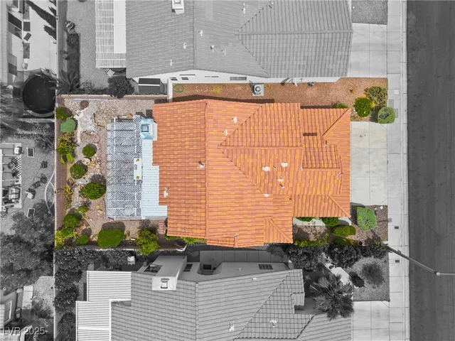 $2,040 | 7704 Rockfield Drive, Las Vegas, NV 89128