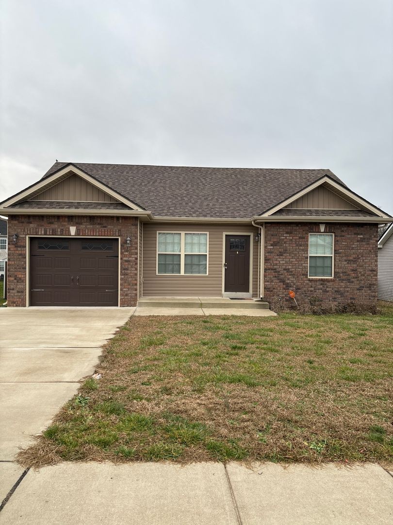 119 Ambridge Street Oak Grove, KY 42262 - Photo 1 of 12