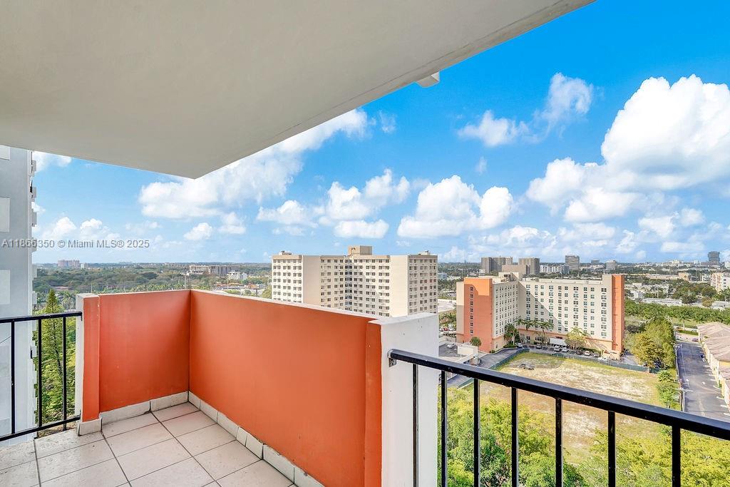 2780 Northeast 183rd Street, Unit 1511 Aventura, FL 33160 - Photo 19 of 29 a balcony view with city view