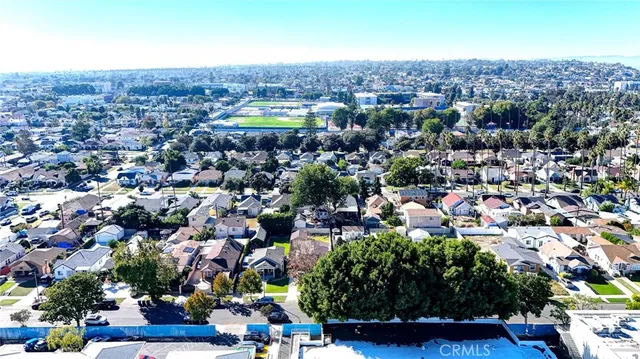 $935,000 | 5126 6th Avenue, Los Angeles, CA 90043