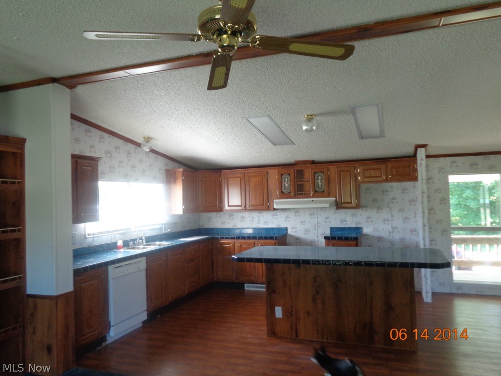 5801 Buchanan Road Waterford, OH 45786 - Photo 6 of 18 Gallery Image 6