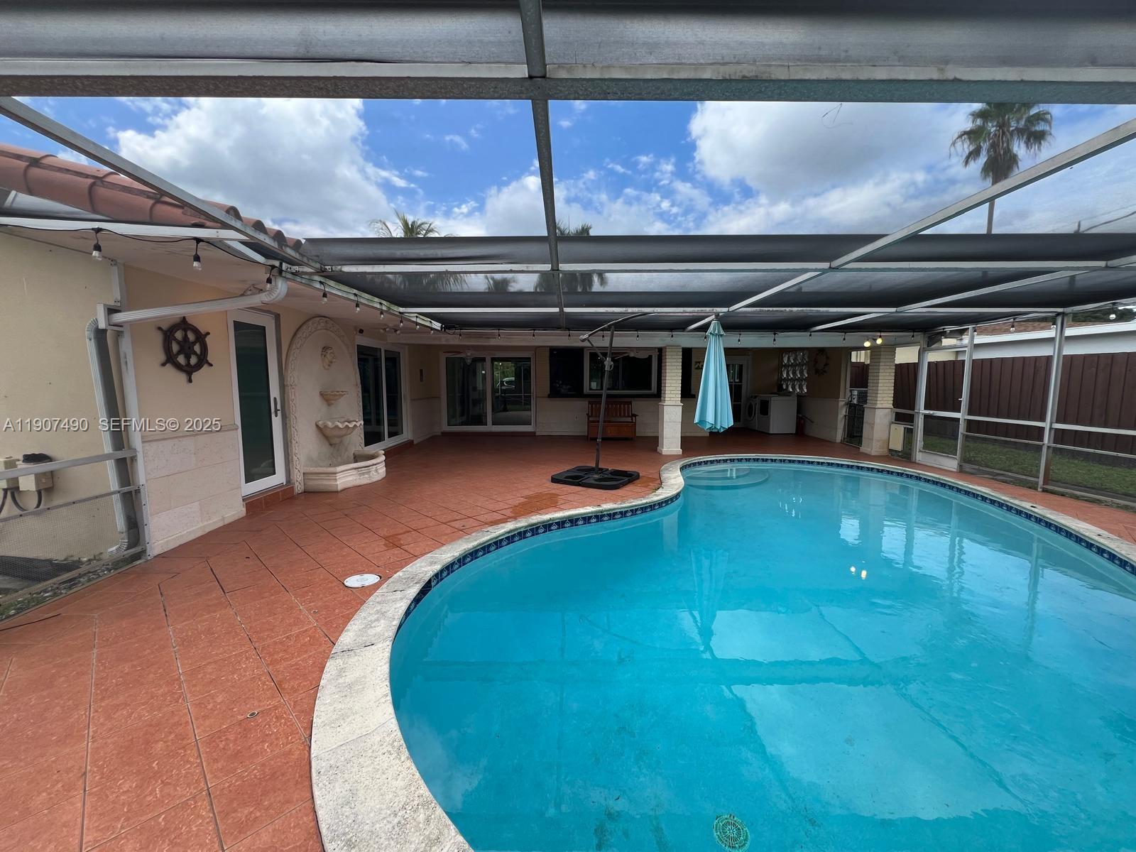2001 North 41st Avenue Hollywood, FL 33021 - Photo 14 of 52
