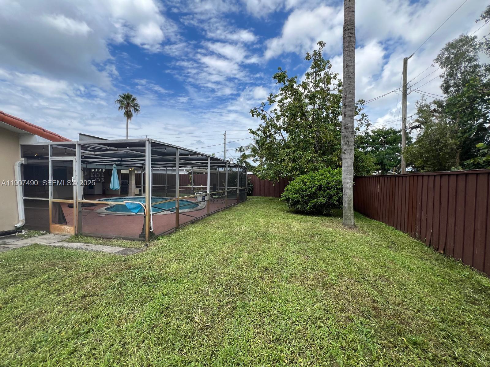 2001 North 41st Avenue Hollywood, FL 33021 - Photo 18 of 52