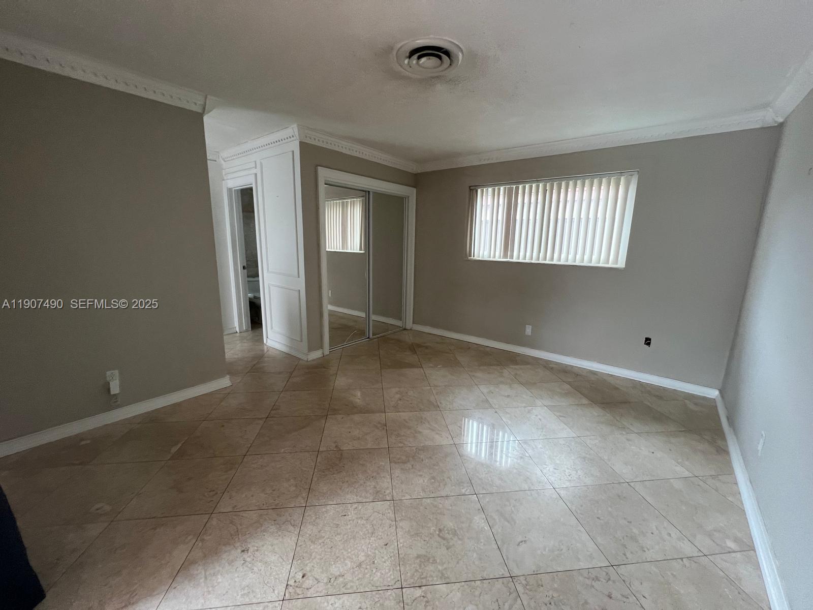 2001 North 41st Avenue Hollywood, FL 33021 - Photo 23 of 52