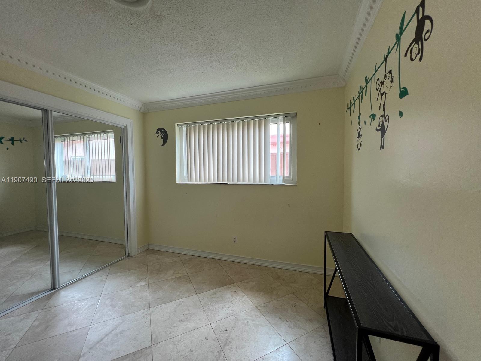 2001 North 41st Avenue Hollywood, FL 33021 - Photo 27 of 52