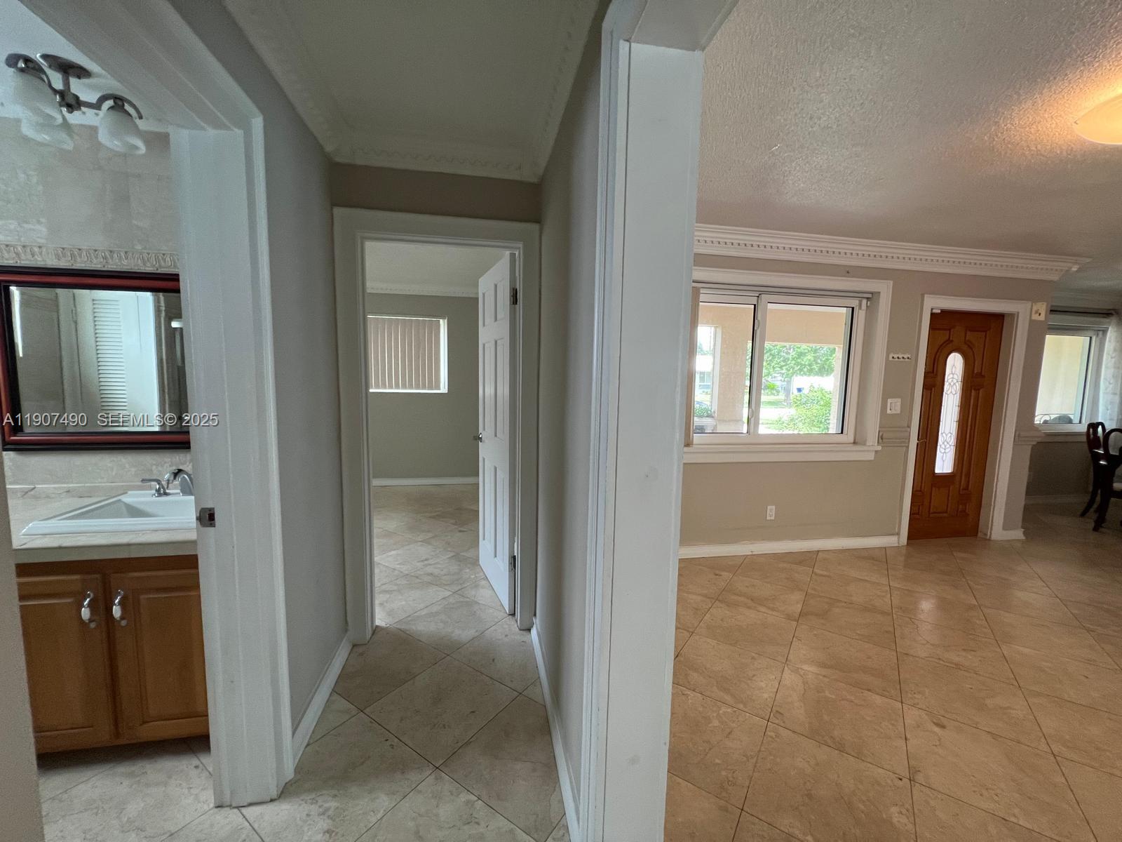 2001 North 41st Avenue Hollywood, FL 33021 - Photo 38 of 52