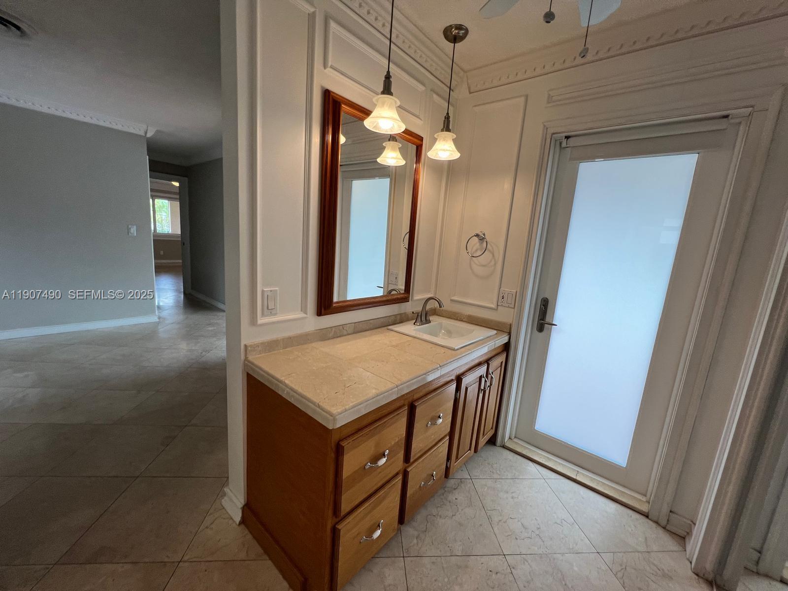 2001 North 41st Avenue Hollywood, FL 33021 - Photo 39 of 52