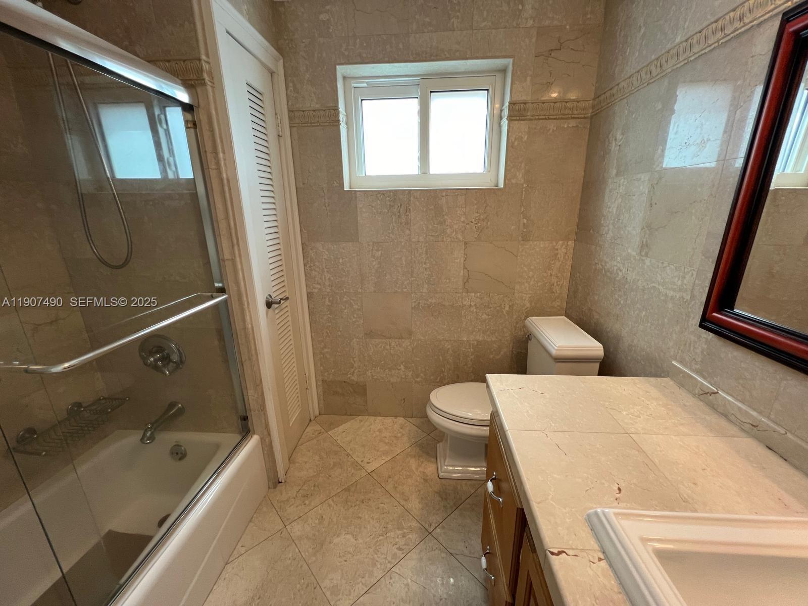 2001 North 41st Avenue Hollywood, FL 33021 - Photo 41 of 52