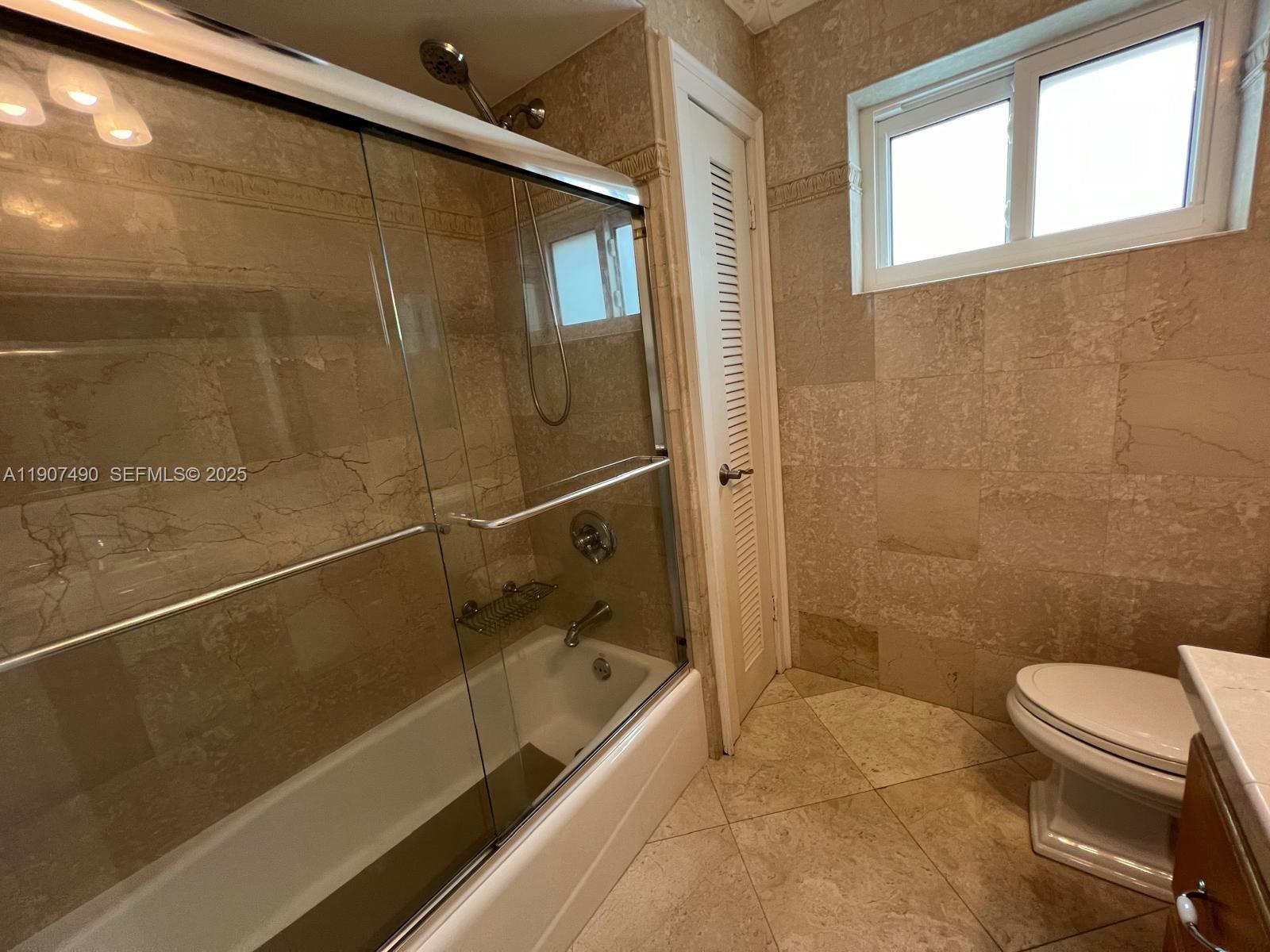 2001 North 41st Avenue Hollywood, FL 33021 - Photo 42 of 52