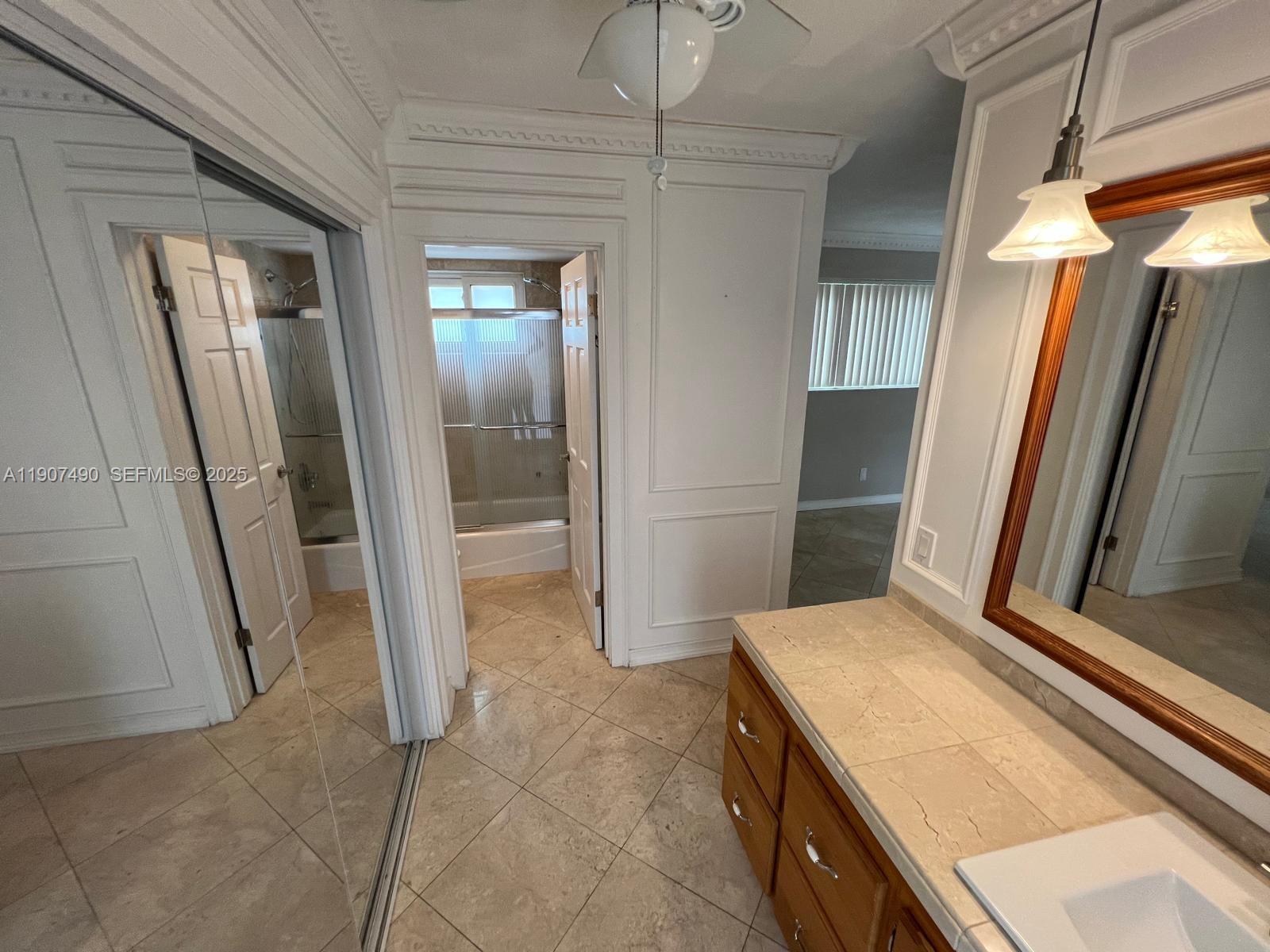 2001 North 41st Avenue Hollywood, FL 33021 - Photo 43 of 52