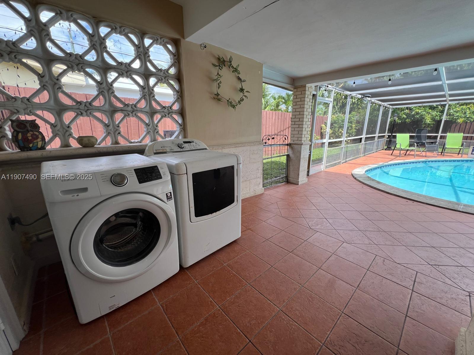 2001 North 41st Avenue Hollywood, FL 33021 - Photo 48 of 52
