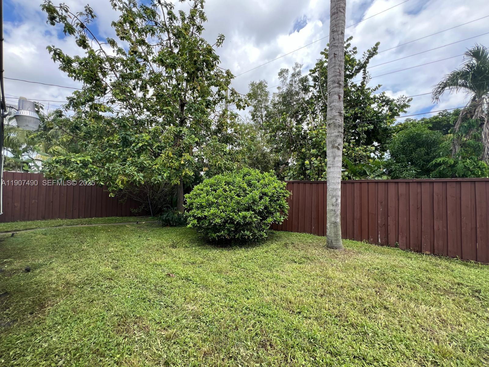 2001 North 41st Avenue Hollywood, FL 33021 - Photo 52 of 52
