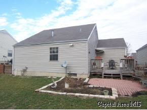 1608 Maureen Court Springfield, IL 62702 - Photo 2 of 9