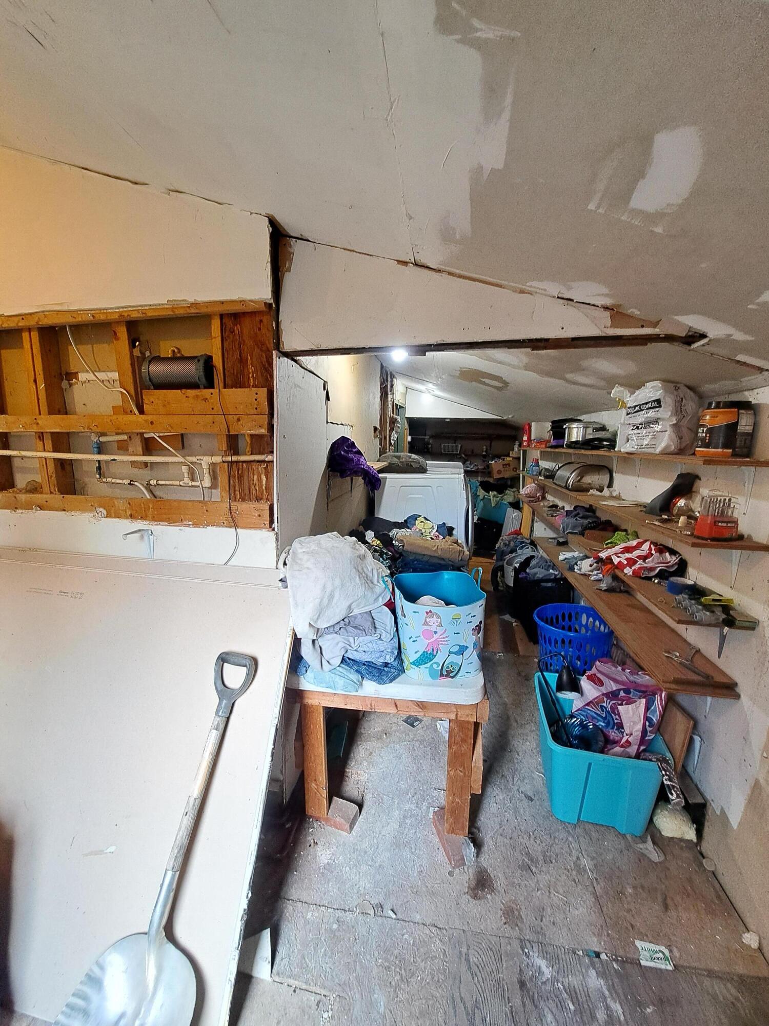 4 Bowen Road Searsport, ME 04974 - Photo 17 of 31 laundry room2