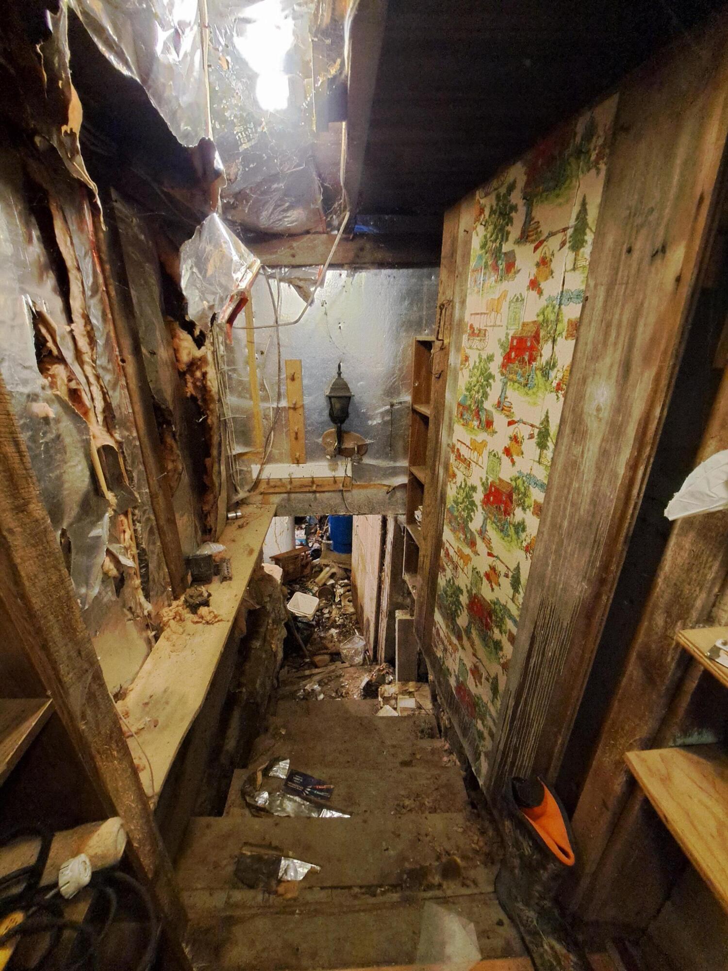 4 Bowen Road Searsport, ME 04974 - Photo 31 of 31 basement entry