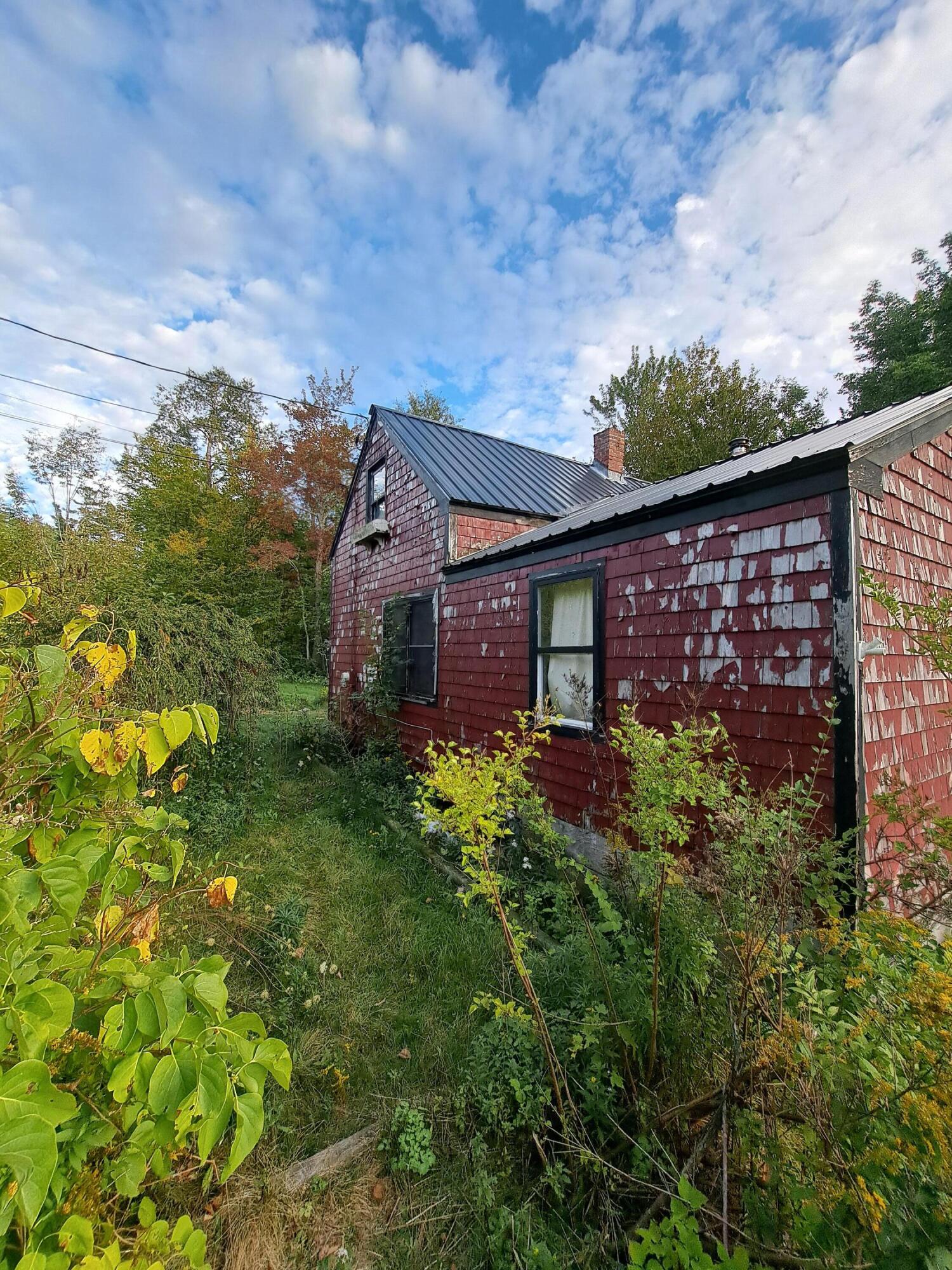 4 Bowen Road Searsport, ME 04974 - Photo 4 of 31 front
