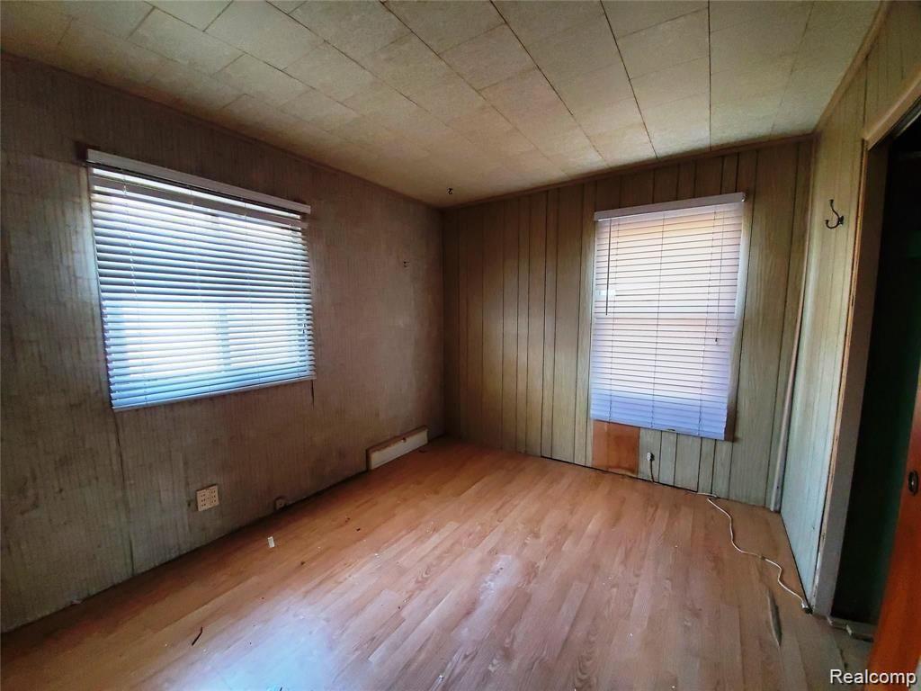 5350 East Coldwater Road Flint, MI 48506 - Photo 11 of 17 Gallery Image 11