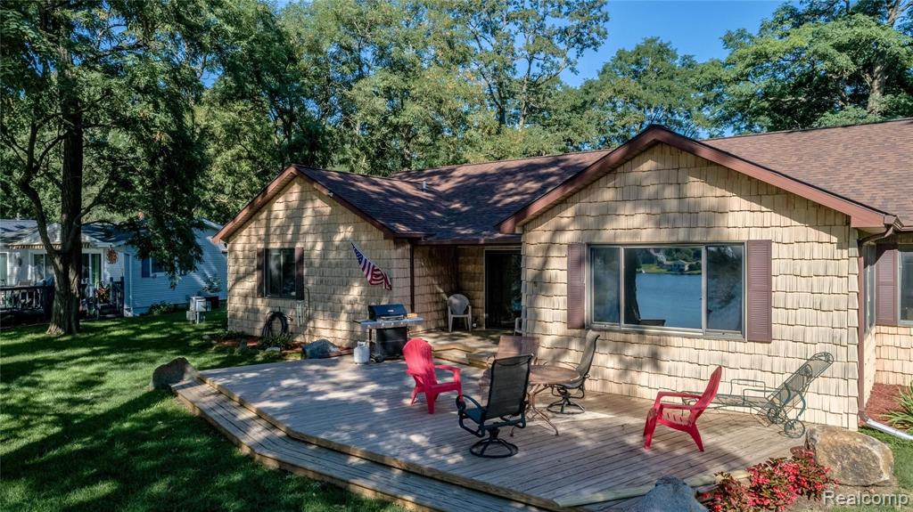 16021 Murray Road Byron, MI 48418 - Photo 12 of 56