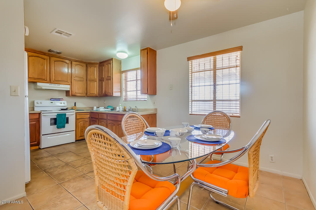 1845 East Chipman Road Phoenix, AZ 85040 - Photo 3 of 22 10-Chipman