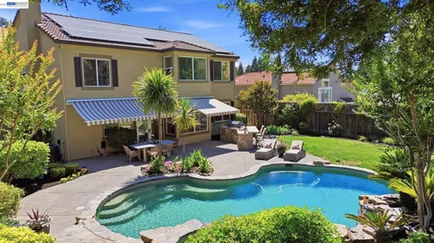 $2,699,000 | 807 Tunbridge Road, Danville, CA 94526