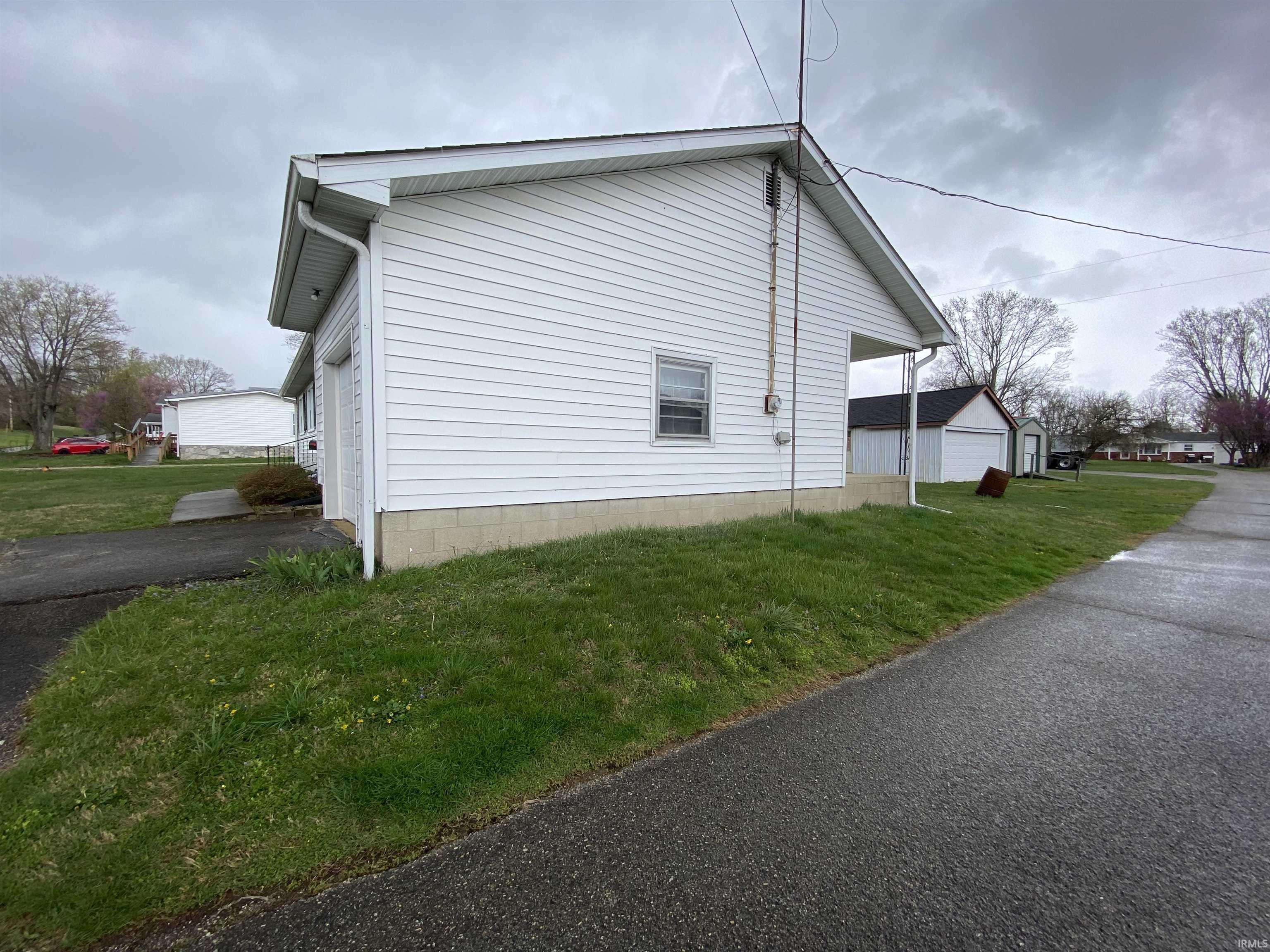 290 Popcorn Road Springville, IN 47462 - Photo 21 of 22