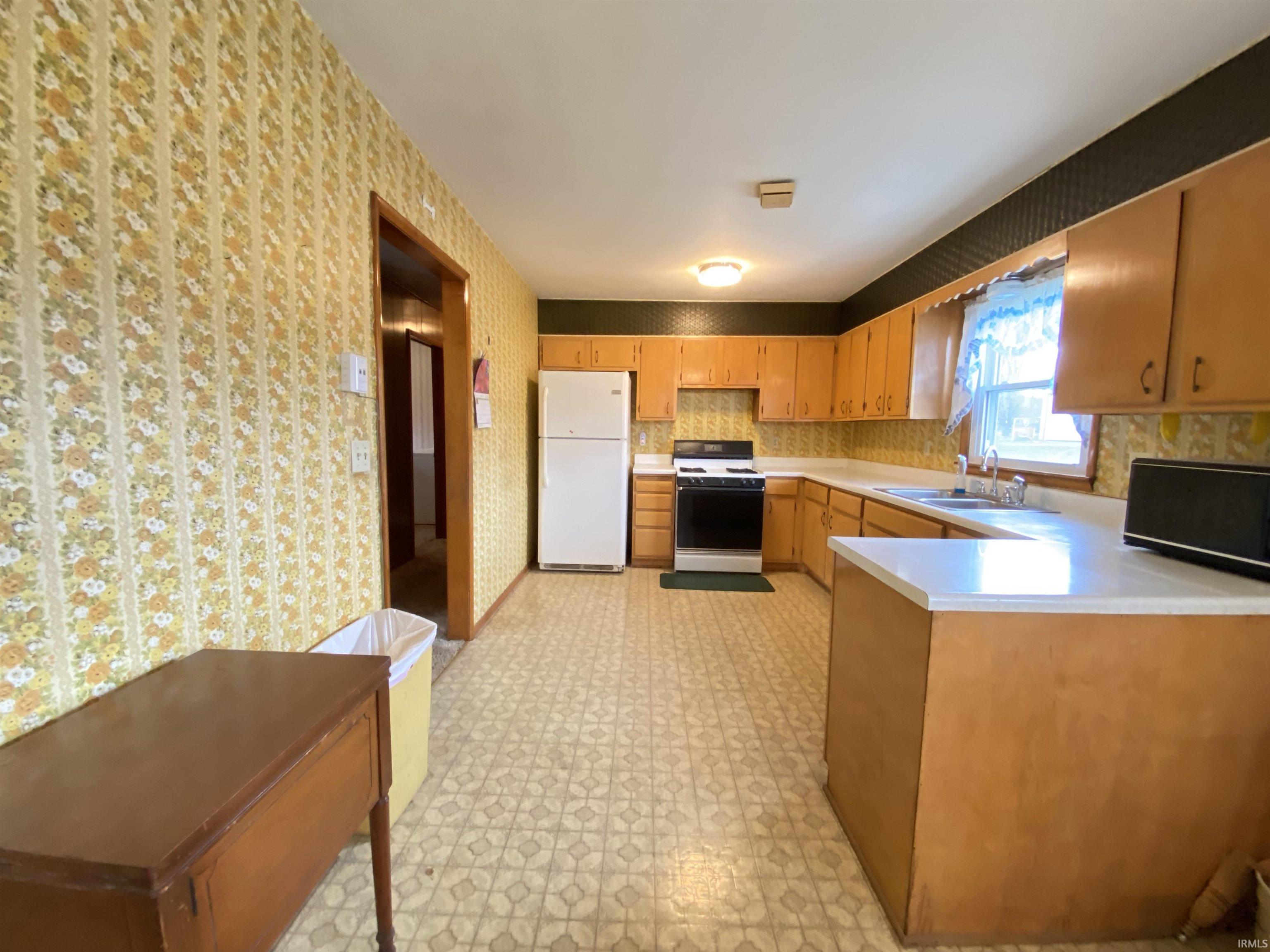 290 Popcorn Road Springville, IN 47462 - Photo 9 of 22
